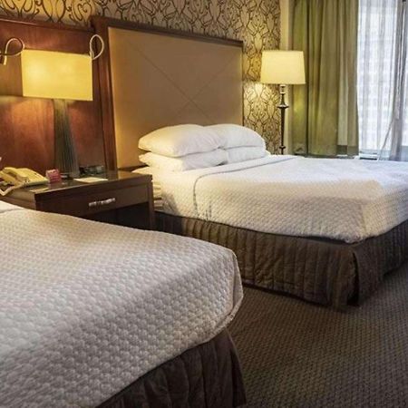 Hotel Radisson Dayton Convention Center Extérieur photo